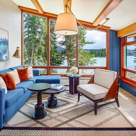 Fairmont Jasper Park Lodge Exterior photo