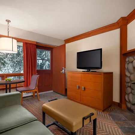 Fairmont Jasper Park Lodge Exterior photo