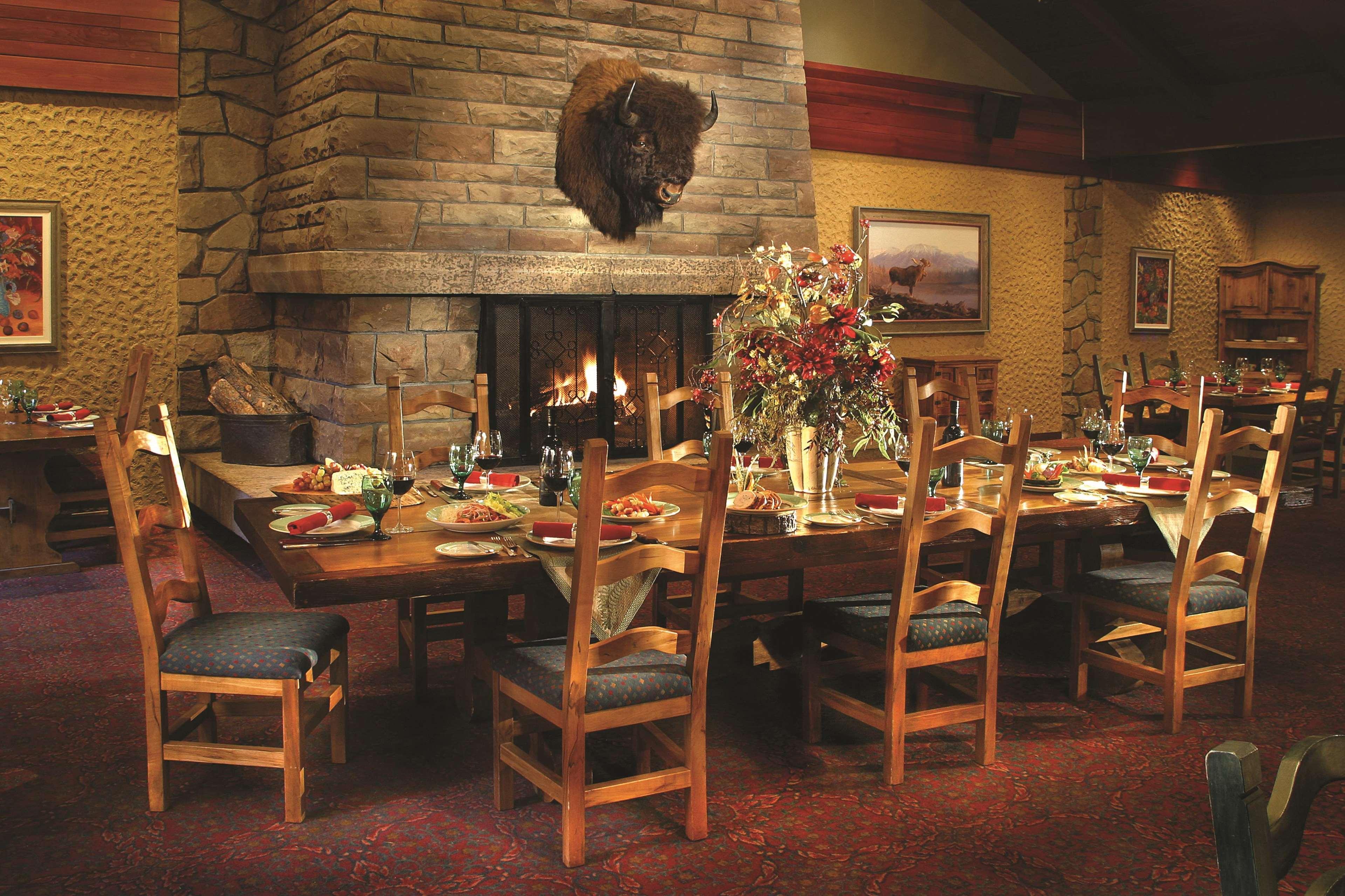 Fairmont Park Resort 4*