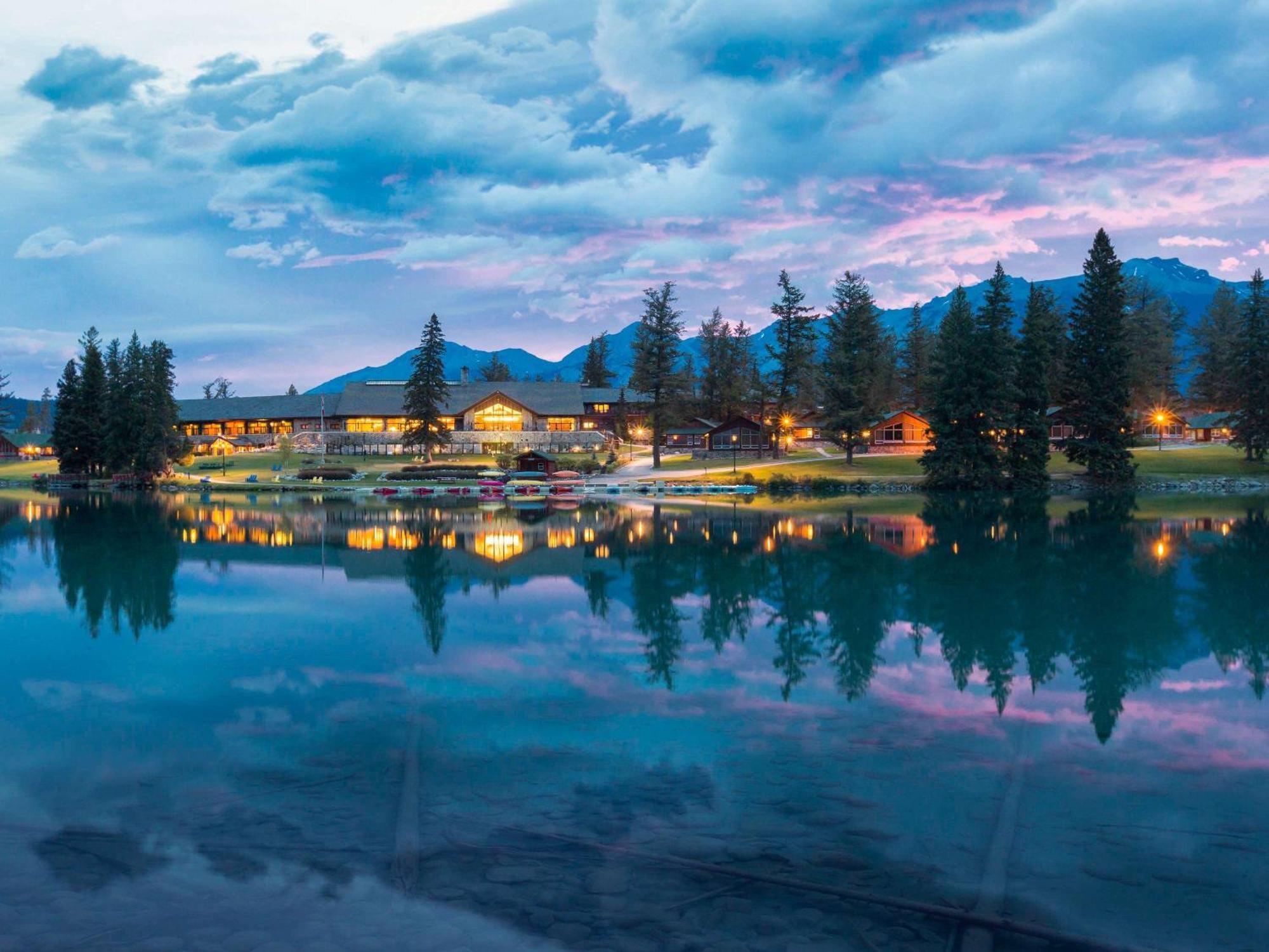 Fairmont Park Resort