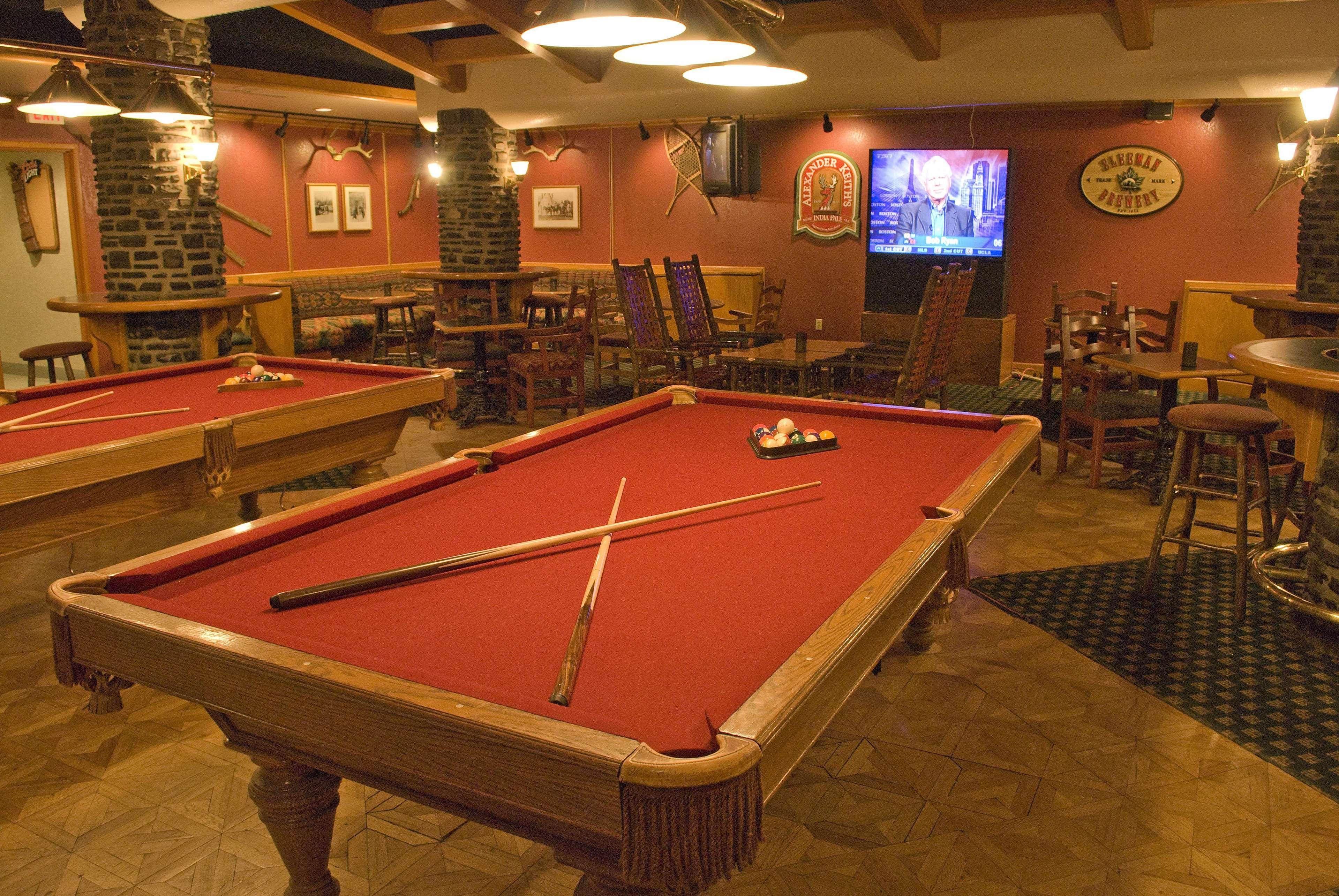 Fairmont Park 4*